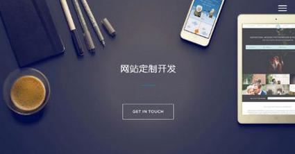 一个生动展示域名生成工具界面的示例，突出其用户友好设计和建议列表